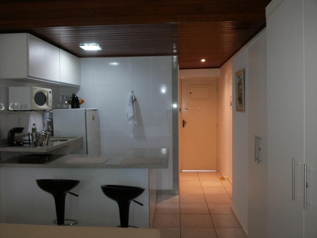 דירות סלבאדור Flat Na Avenida Oceanica חדר תמונה