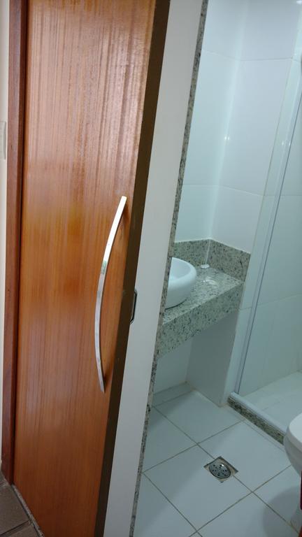דירות סלבאדור Flat Na Avenida Oceanica מראה חיצוני תמונה